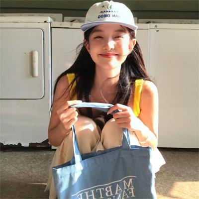 书法女孩 舞动甲子园